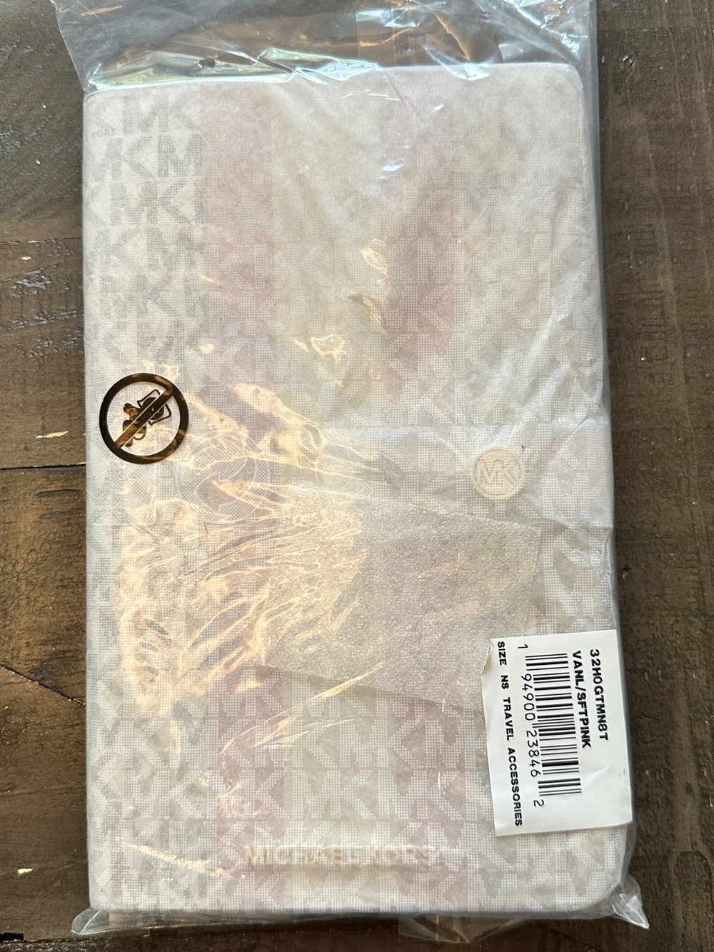 Michael Kors notebook journal - Picture 4 of 5